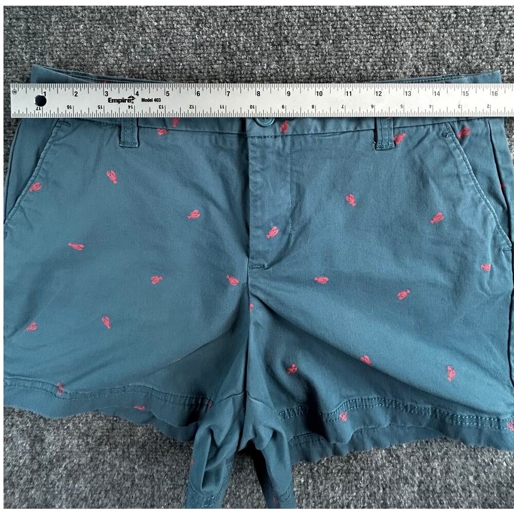 Magellan Outdoors Women's Lobster Print Chino Shorts Size 10 Blue Pink - Picture 6 of 7